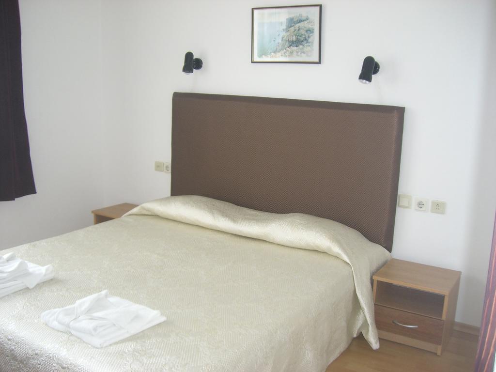 Family Hotel Verona 소조폴 객실 사진